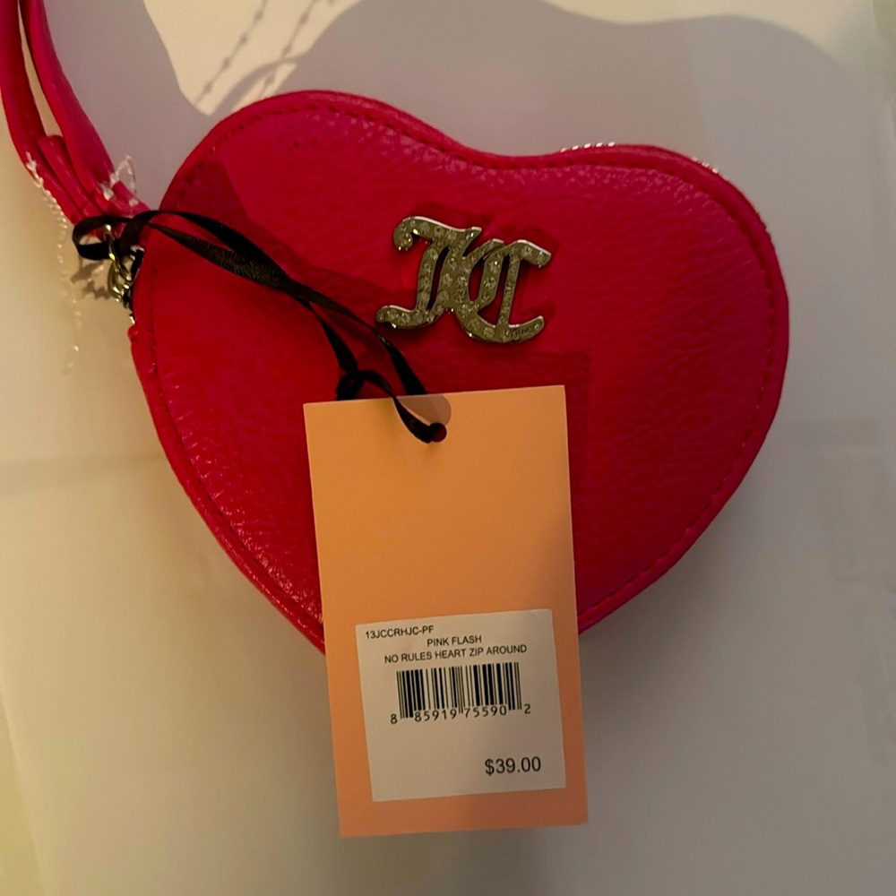 NWT Juicy Couture Pink HEART Wallet